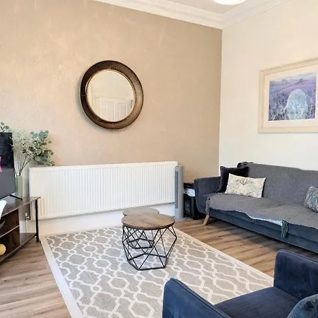 Clifford's Reach At Bluebridge Court With Free Parking York