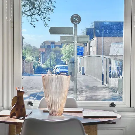 דירה Clifford's Reach At Bluebridge Court With Free Parking יורק