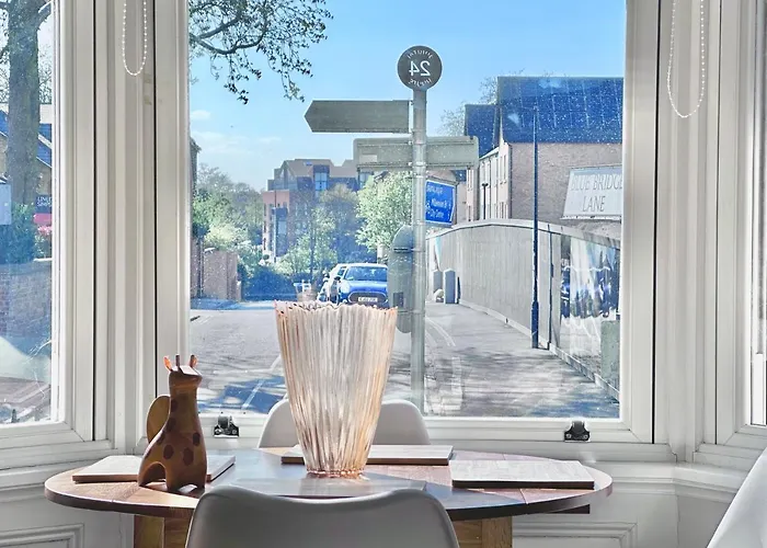 Appartement Clifford's Reach At Bluebridge Court With Free Parking York