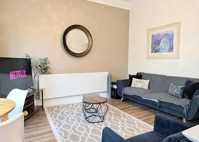 Clifford's Reach At Bluebridge Court With Free Parking York