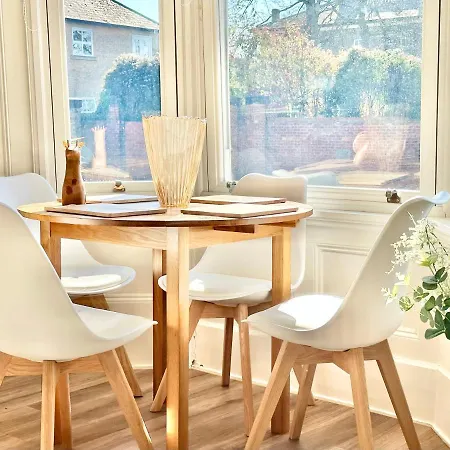 Clifford's Reach At Bluebridge Court With Free Parking Appartement York